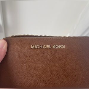 Used Michael Kors Wristlet Wallet